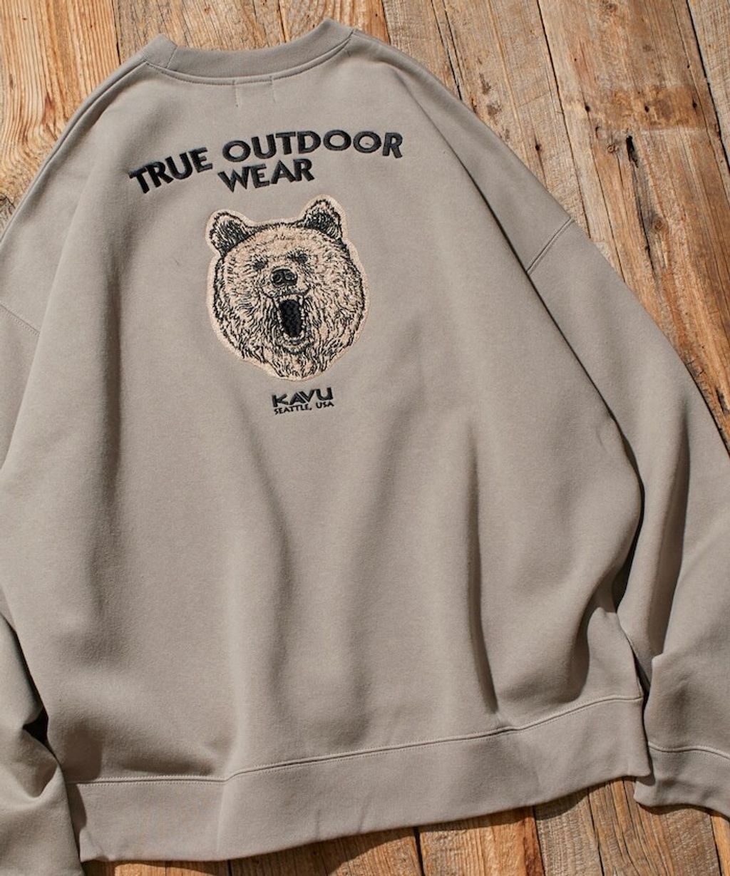 KAVU×FREAKS STORE 全刺繡棕熊大學T_15