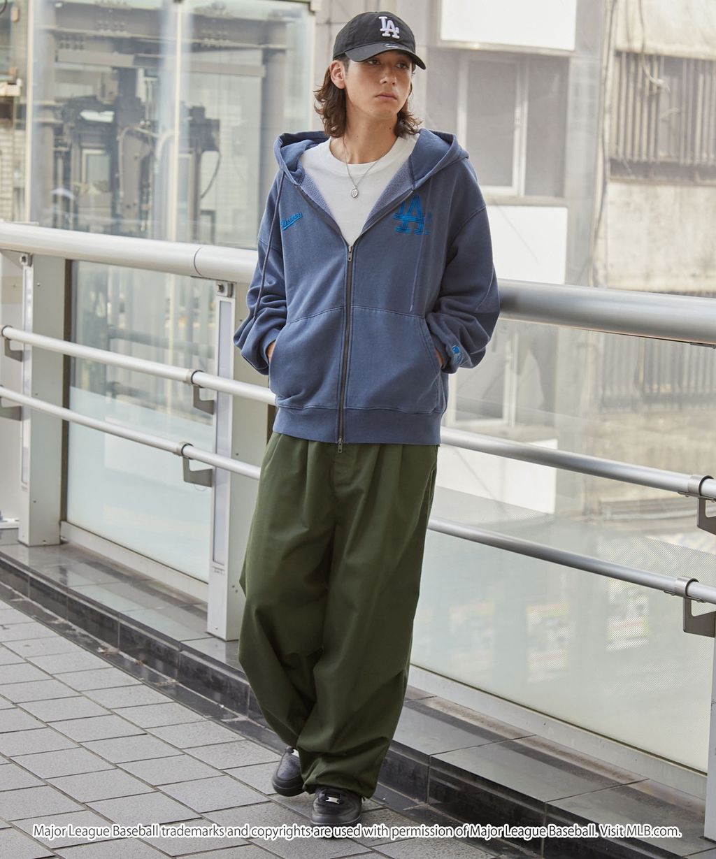 MLB限定別注款 刺繡復古水染雙拉鍊高磅刷毛連帽外套_47