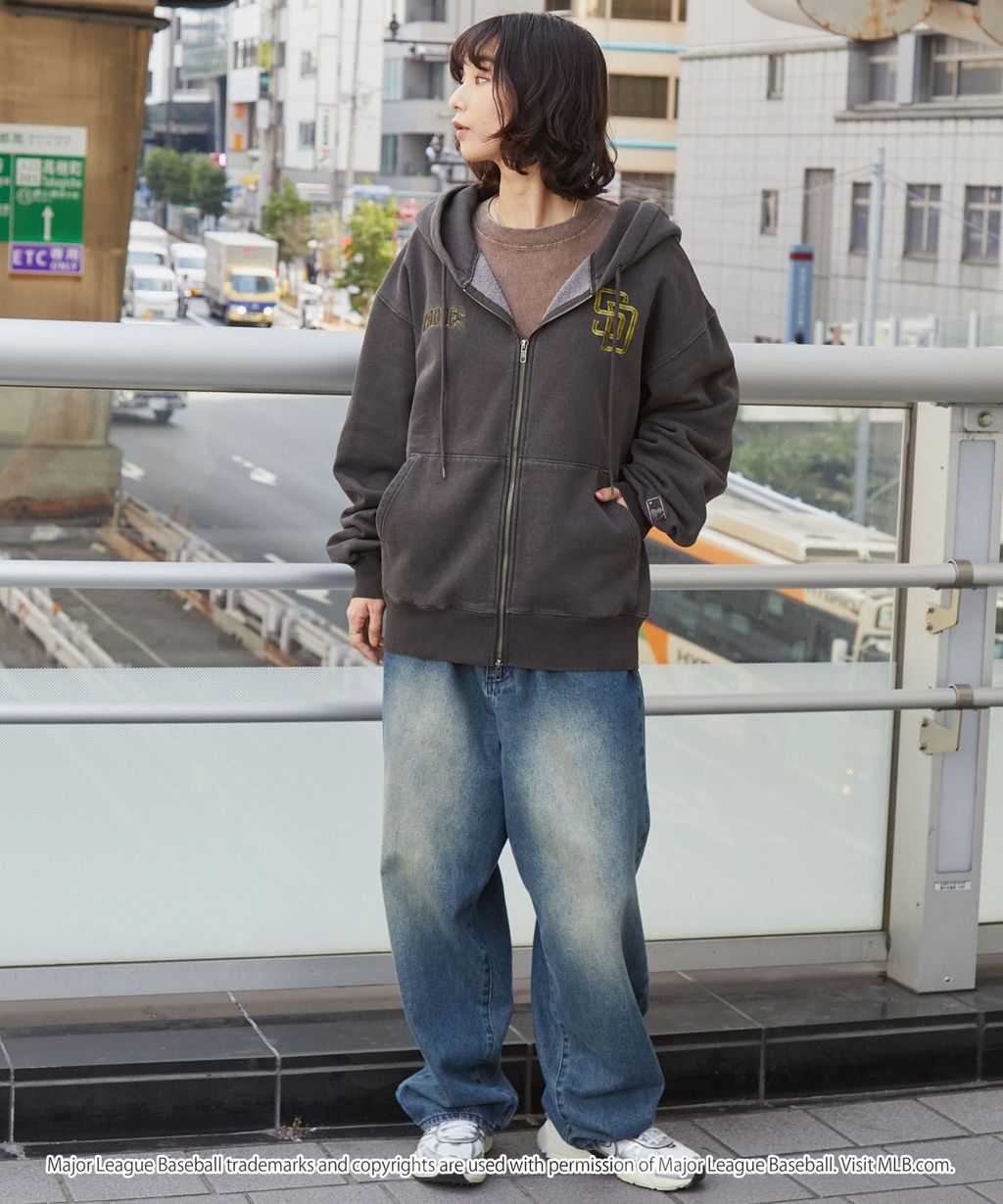 MLB限定別注款 刺繡復古水染雙拉鍊高磅刷毛連帽外套_120
