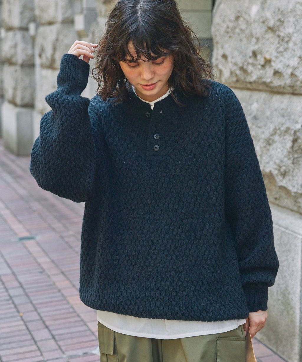 MONO-MART 華夫格針織亨利領毛衣_9