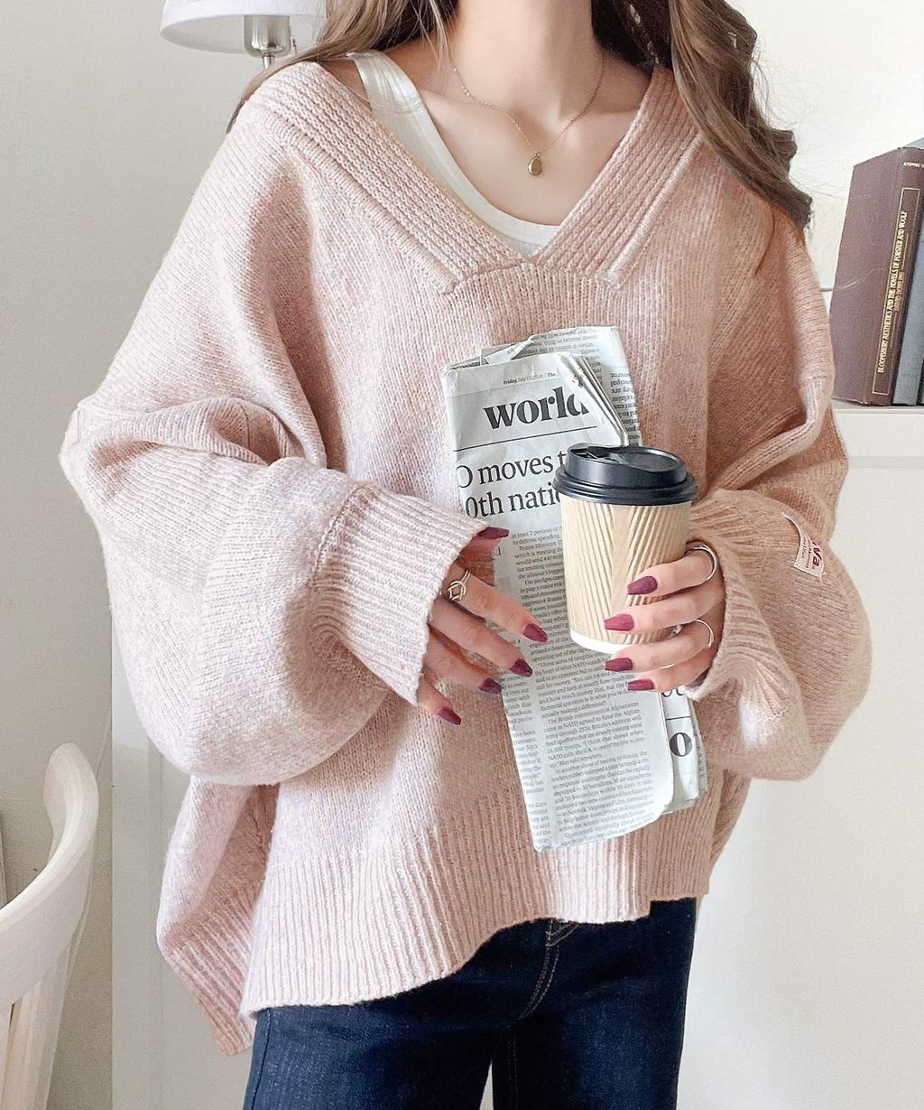 java 柔軟混色深V領針織上衣_26