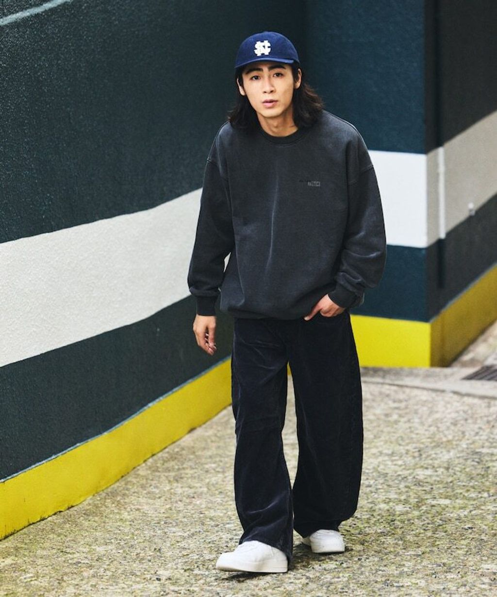 NAUTICA 復古刷色水染HIDDEN LOGO 490g厚磅圓領大學T_9