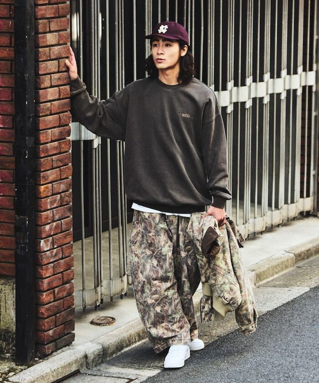 NAUTICA 復古刷色水染HIDDEN LOGO 490g厚磅圓領大學T_6