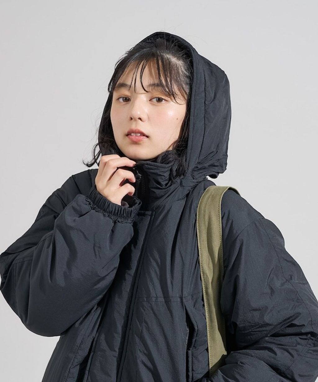FREAKS STORE × PRIMALOFT 防風防水輕量保暖可收納連帽外套(女款)_37