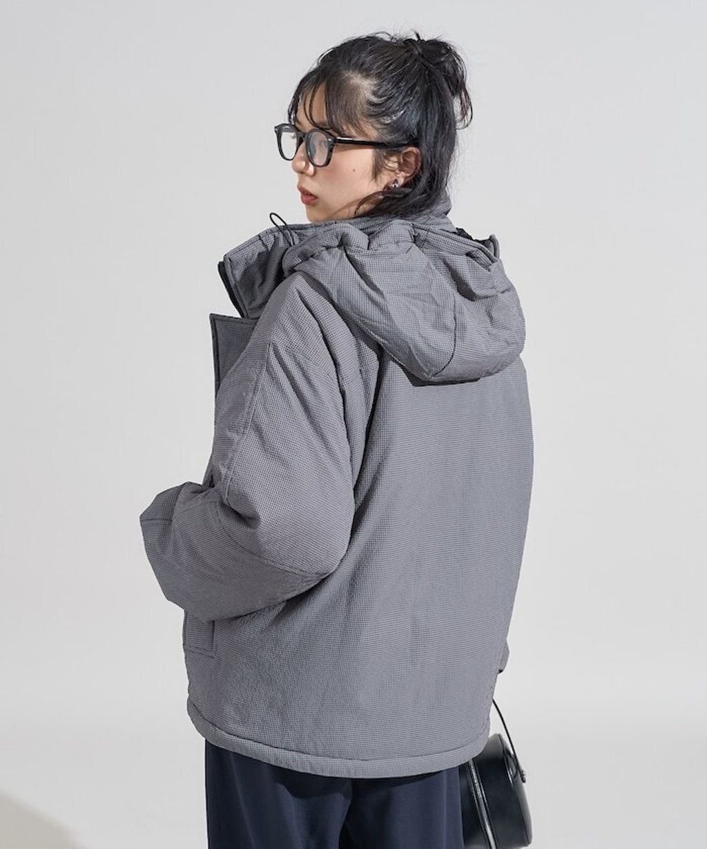 FREAKS STORE × PRIMALOFT 防風防水輕量保暖可收納連帽外套(女款)_24