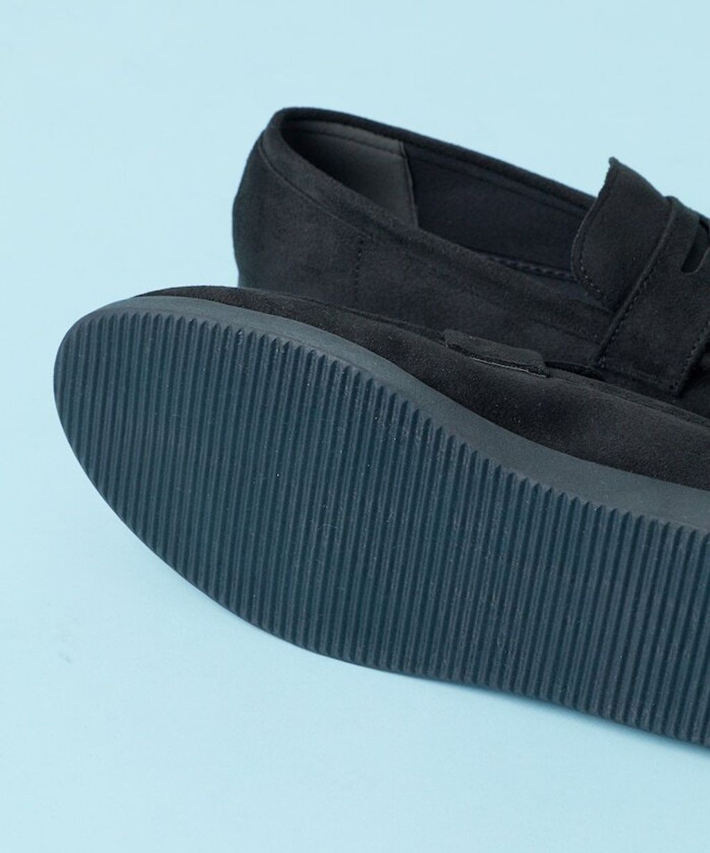 FREAKS STORE 高緩衝底麂皮質感樂福鞋_13