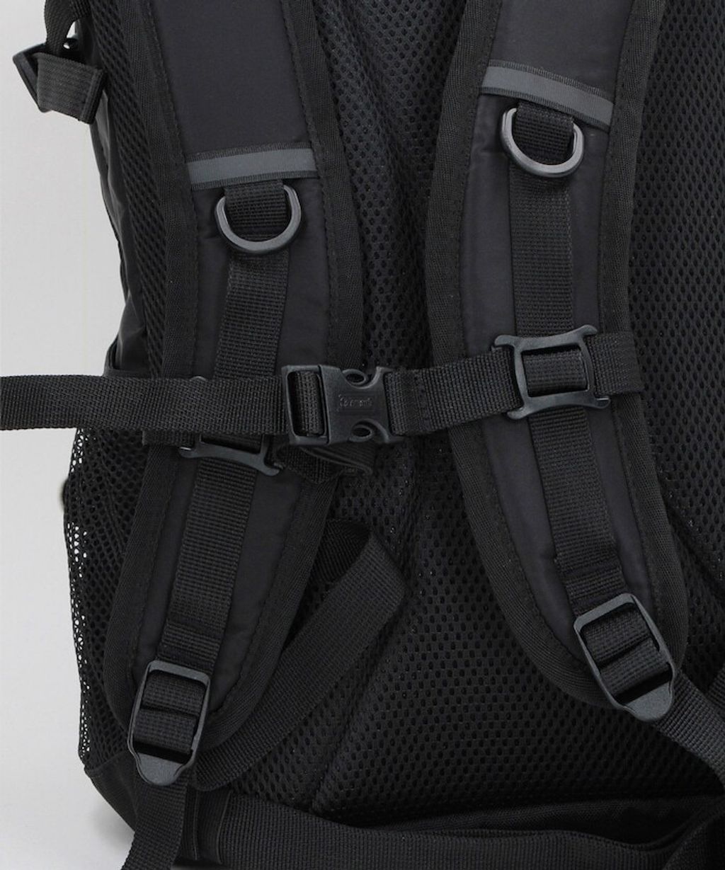 Coleman 125週年限定多層收納厚肩帶後背包(25L)_9