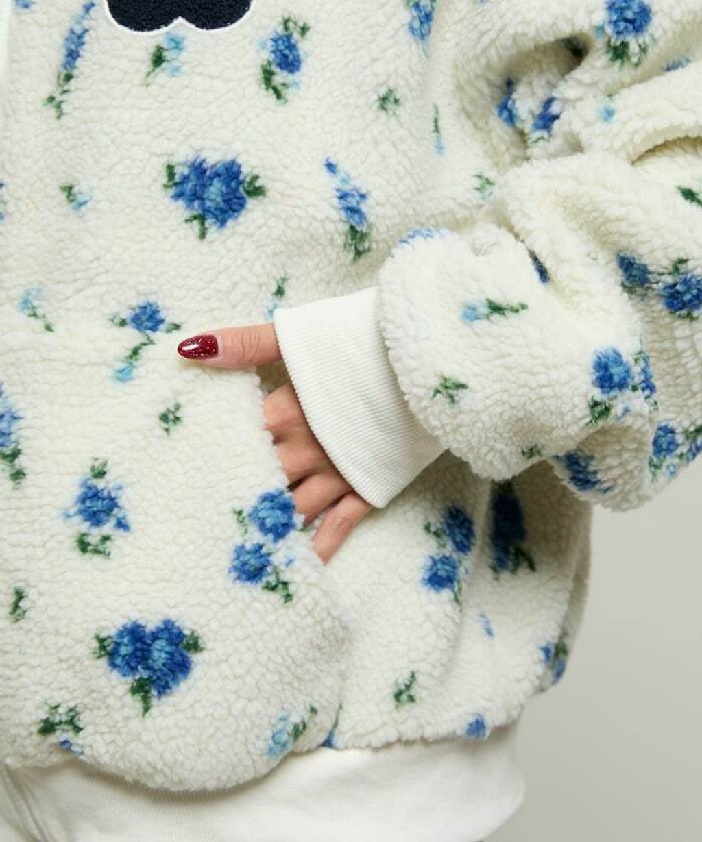 MARY QUANT 花卉印花蓬鬆保暖羊羔絨外套_32