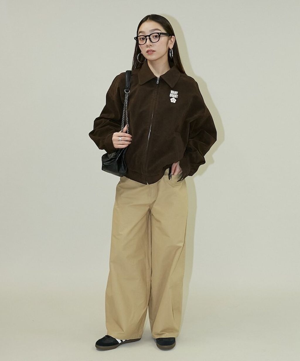 MARY QUANT 麂皮質感花紋刺繡logo外套_8