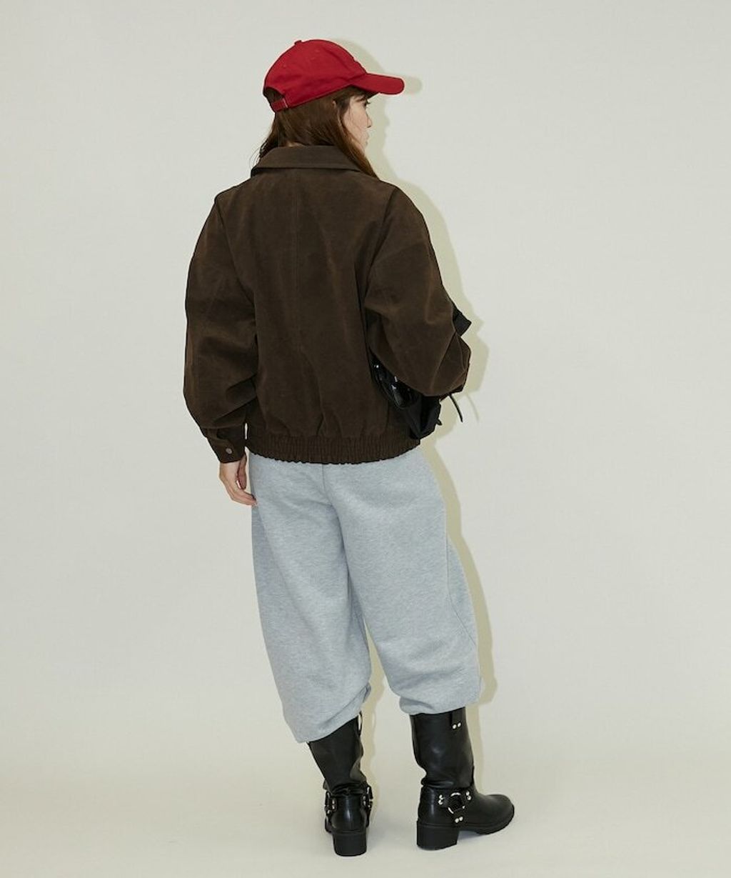 MARY QUANT 麂皮質感花紋刺繡logo外套_48