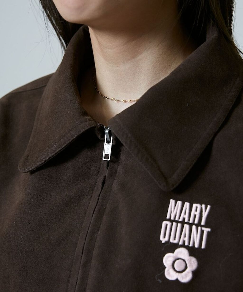 MARY QUANT 麂皮質感花紋刺繡logo外套_36
