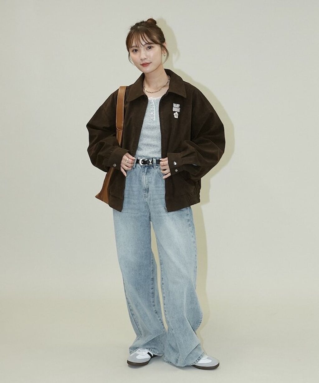 MARY QUANT 麂皮質感花紋刺繡logo外套_16