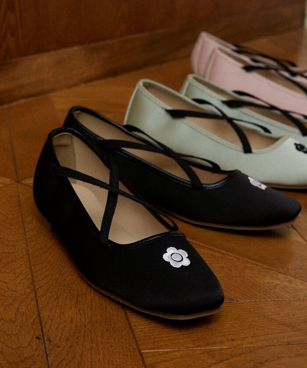 MARY QUANT 微光澤緞面芭蕾平底鞋_8