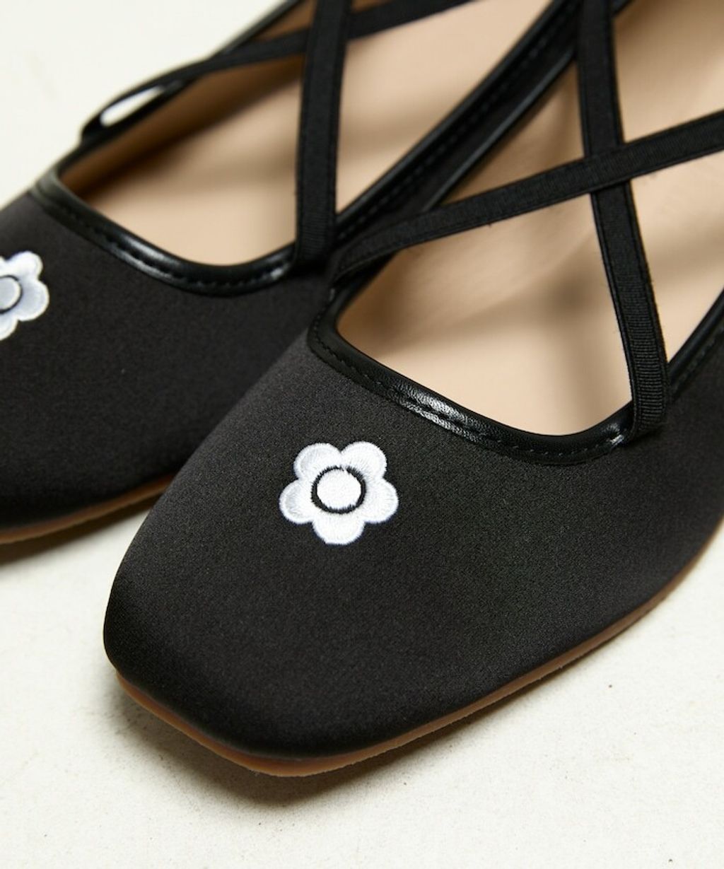 MARY QUANT 微光澤緞面芭蕾平底鞋_21