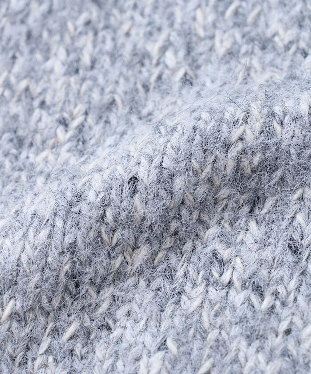 FREAKS STORE V領寬鬆厚實針織上衣_30