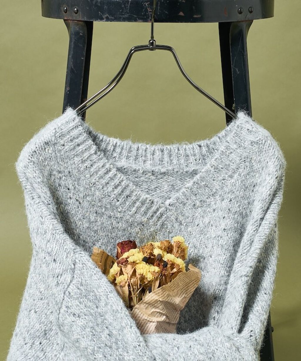 FREAKS STORE V領寬鬆厚實針織上衣_28