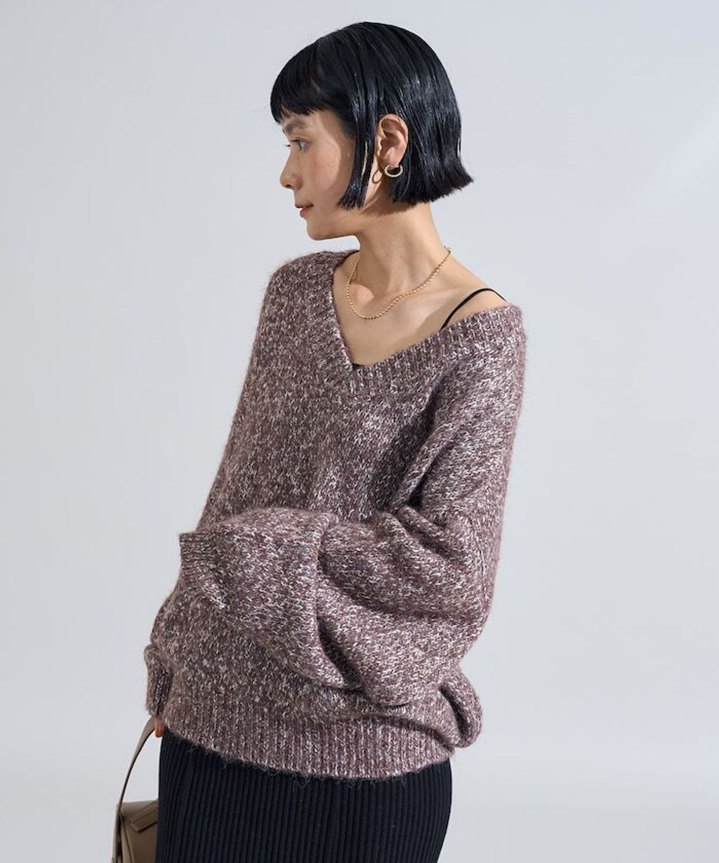 FREAKS STORE V領寬鬆厚實針織上衣_13