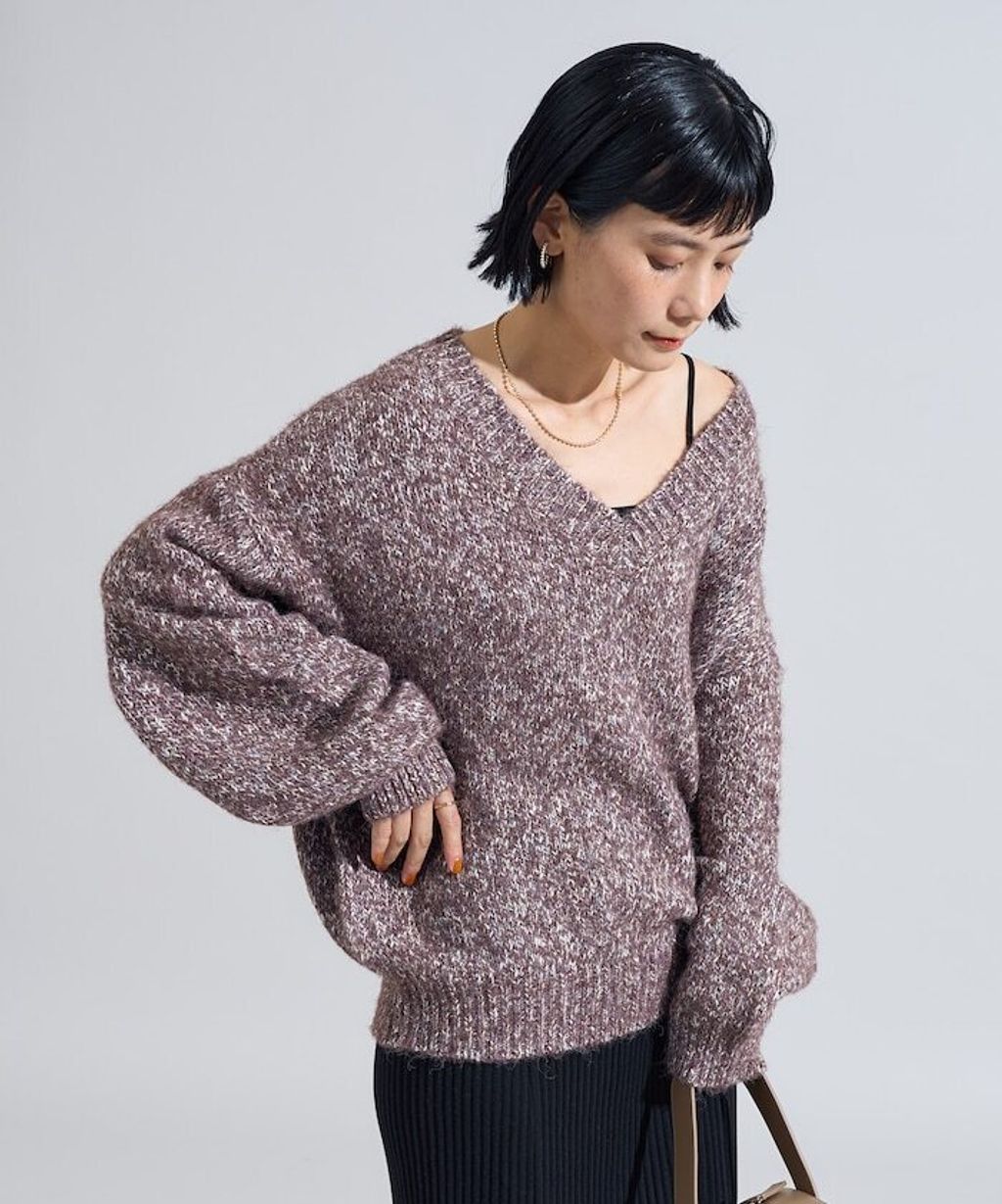 FREAKS STORE V領寬鬆厚實針織上衣_14