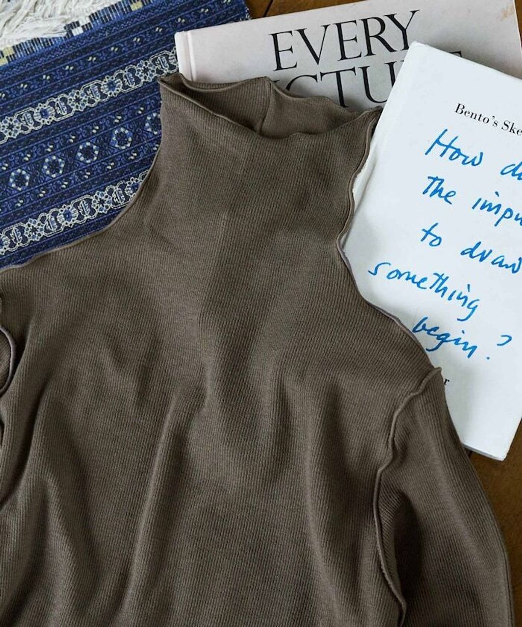 FREAKS STORE 吸濕發熱抗菌防臭羅紋捲邊高領長袖上衣_34