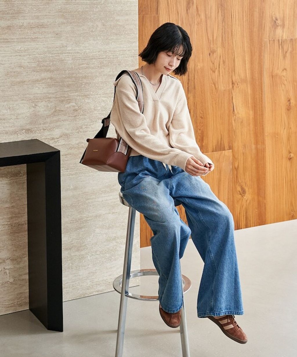 FREAKS STORE 毛絨紗線開領POLO針織上衣_39