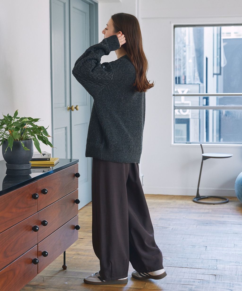 THE CRAFT CREW PRODUCTS 可水洗防靜電抗起球針立體繩結麻花編織圓領毛衣_57