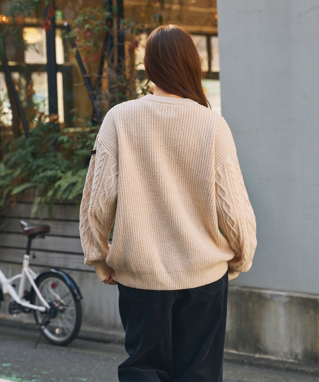 THE CRAFT CREW PRODUCTS 可水洗防靜電抗起球針立體繩結麻花編織圓領毛衣_28