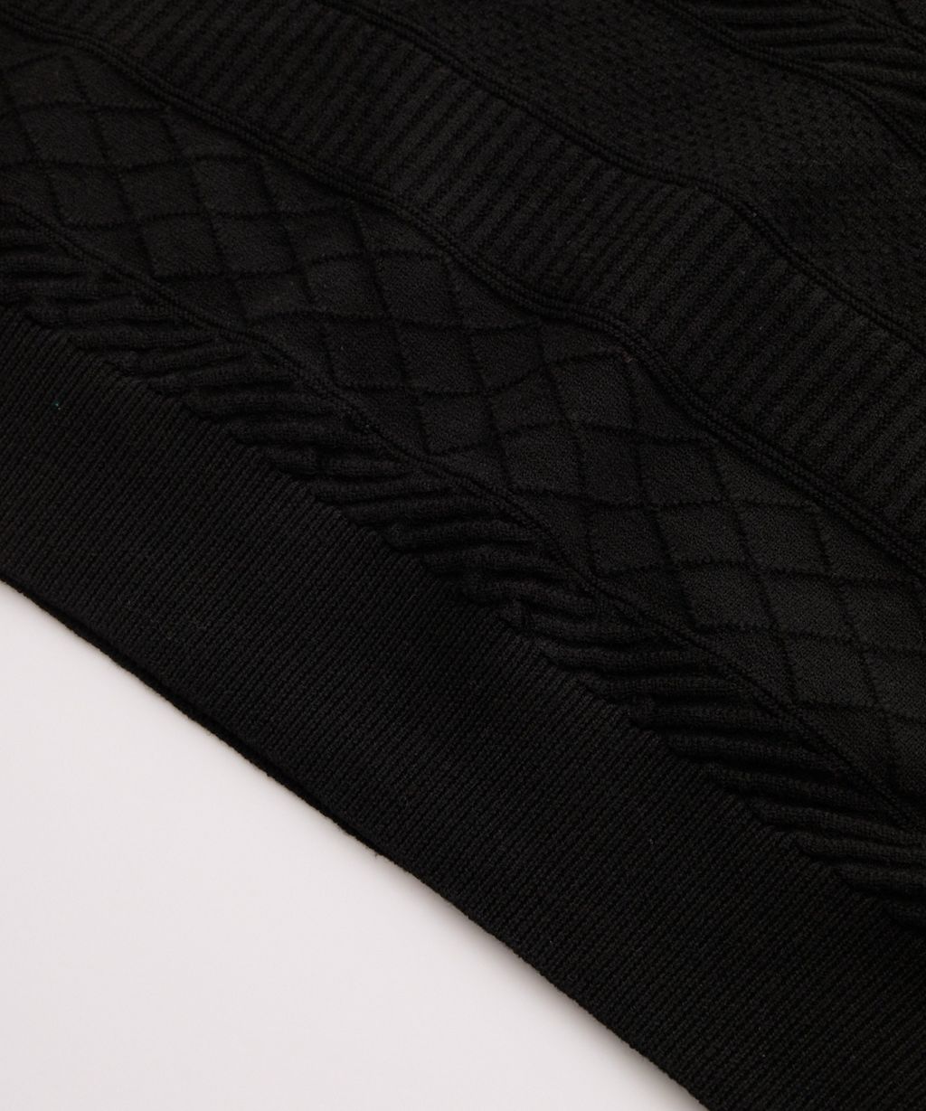 THE CRAFT CREW PRODUCTS 幾何菱格條紋圓領立體Jacquard針織上衣_71