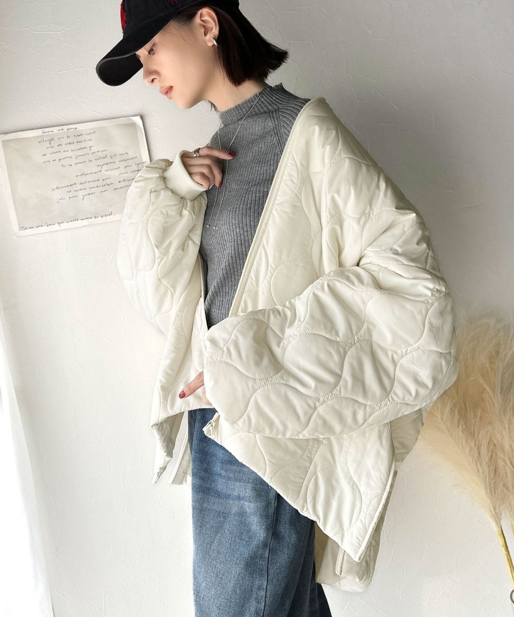 JaVa 縫線格紋輕中棉百搭外套_7