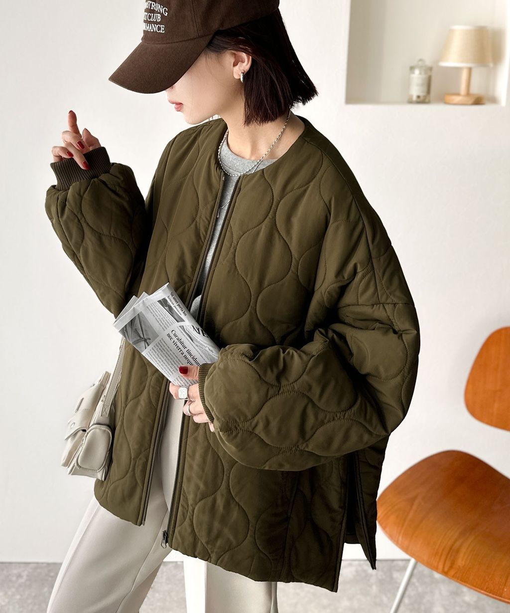 JaVa 縫線格紋輕中棉百搭外套_29