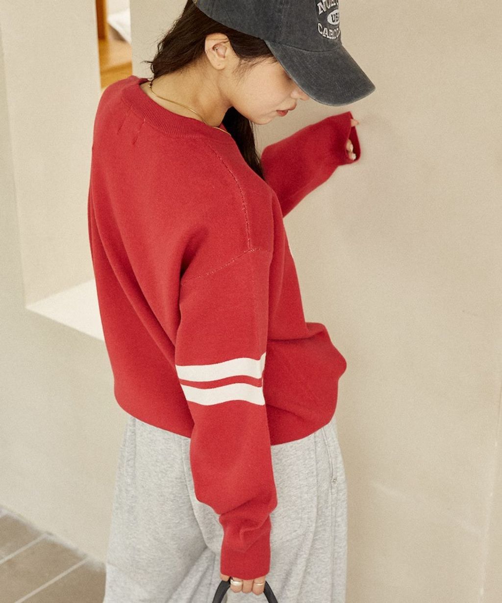 MARY QUANT 花朵logo袖線運動風針織大學T_10