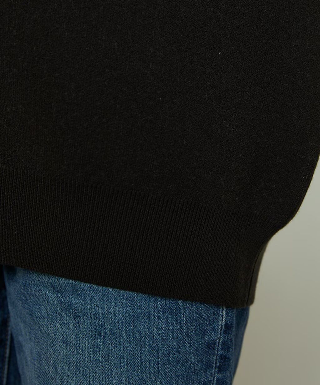 MARY QUANT 花朵logo袖線運動風針織大學T_57