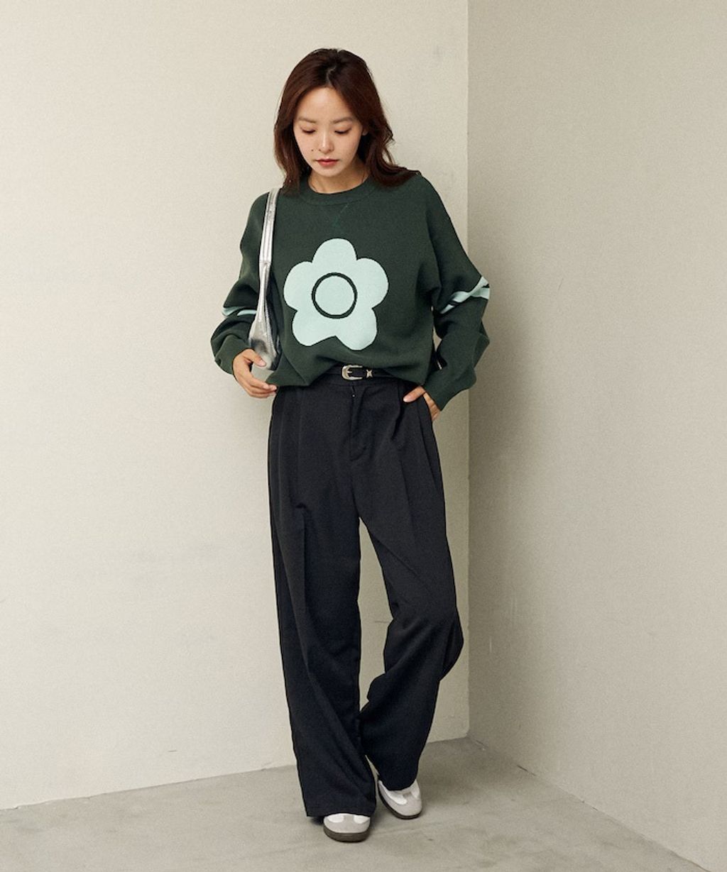 MARY QUANT 花朵logo袖線運動風針織大學T_45