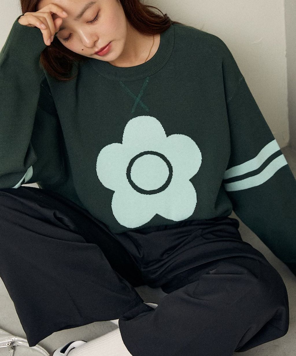 MARY QUANT 花朵logo袖線運動風針織大學T_44