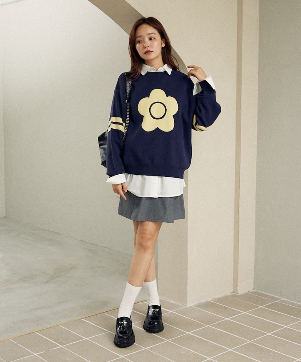 MARY QUANT 花朵logo袖線運動風針織大學T_38