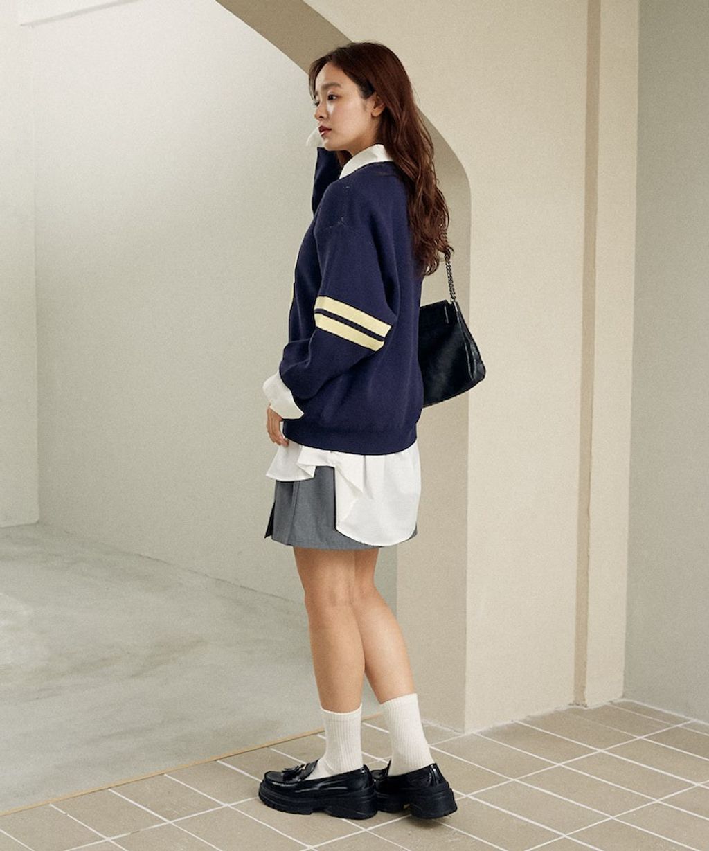 MARY QUANT 花朵logo袖線運動風針織大學T_36