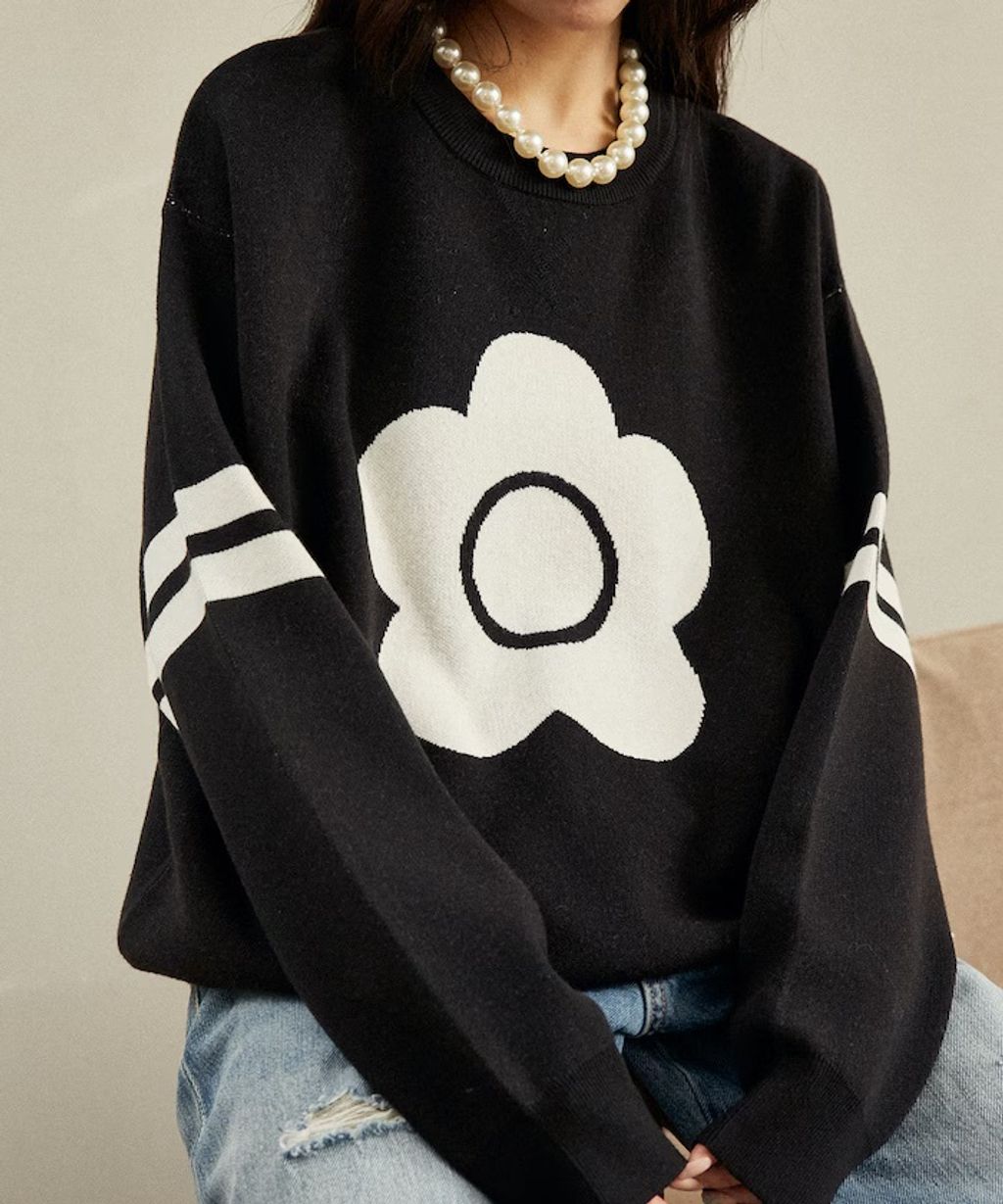 MARY QUANT 花朵logo袖線運動風針織大學T_25