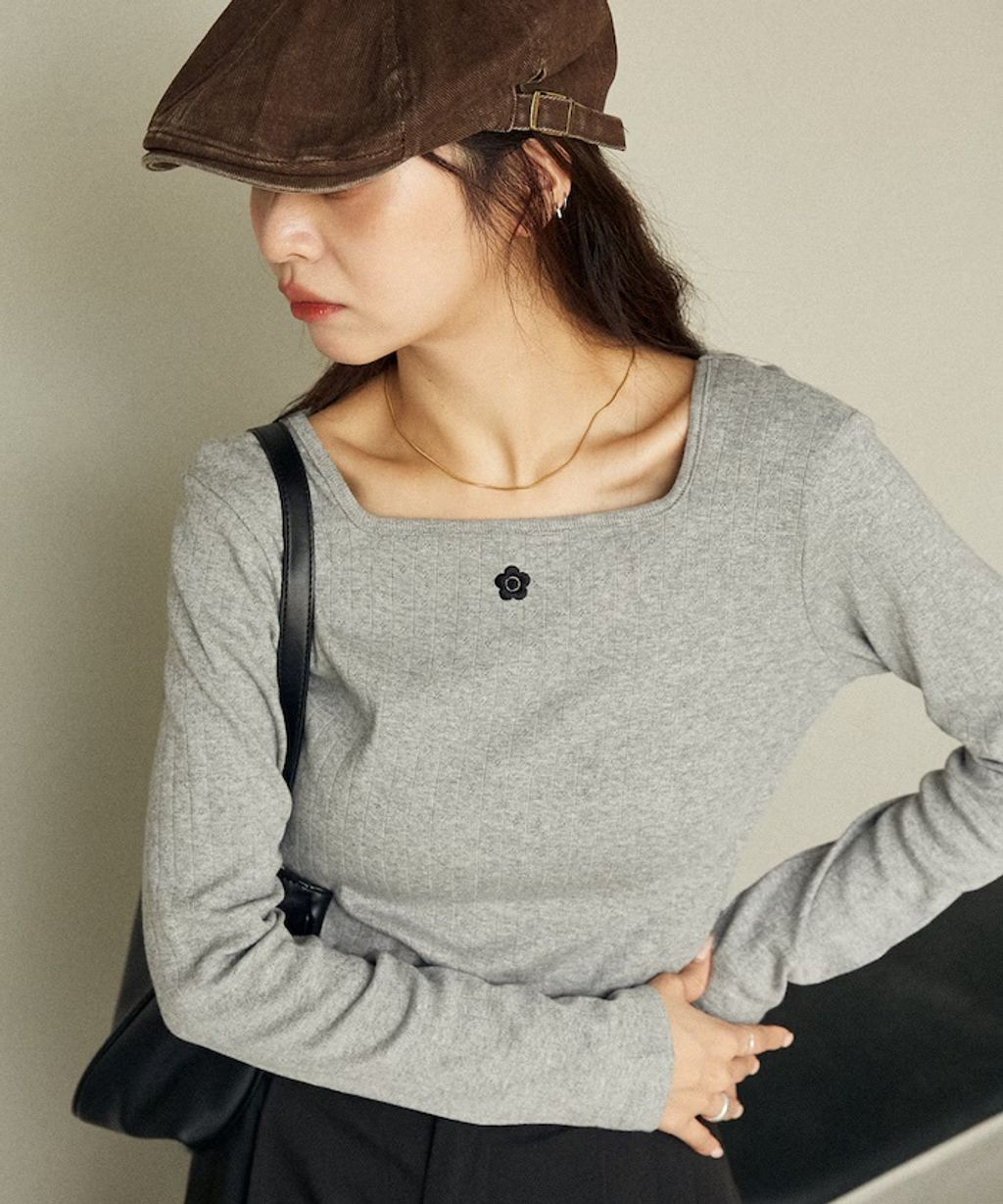 MARY QUANT 單點小雛菊刺繡2WAY前後兩穿針拔羅紋面料_50