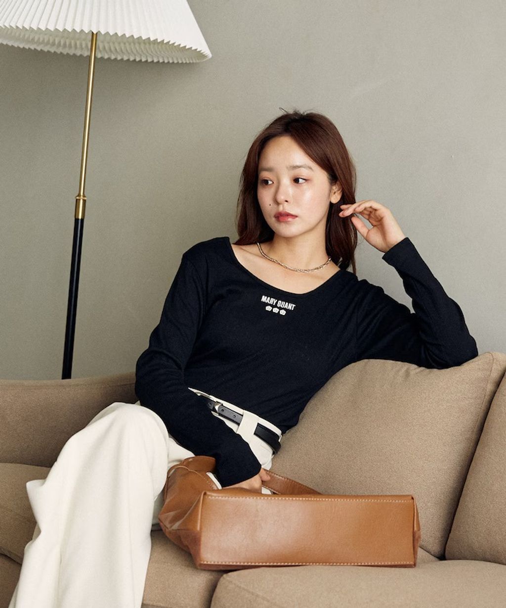 MARY QUANT 單點小雛菊刺繡2WAY前後兩穿針拔羅紋面料_35