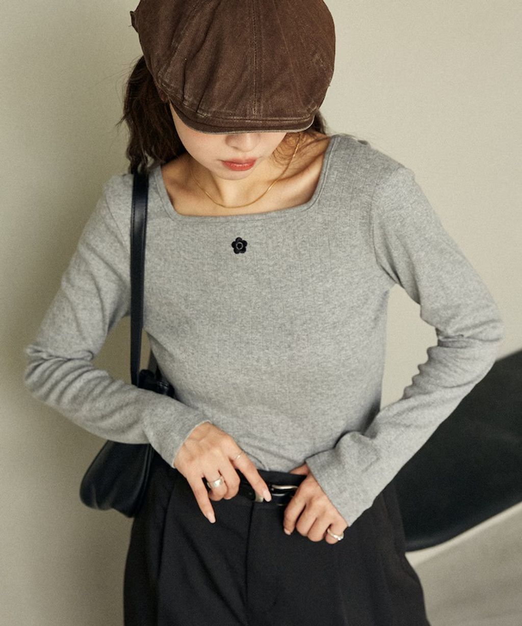 MARY QUANT 單點小雛菊刺繡2WAY前後兩穿針拔羅紋面料_43