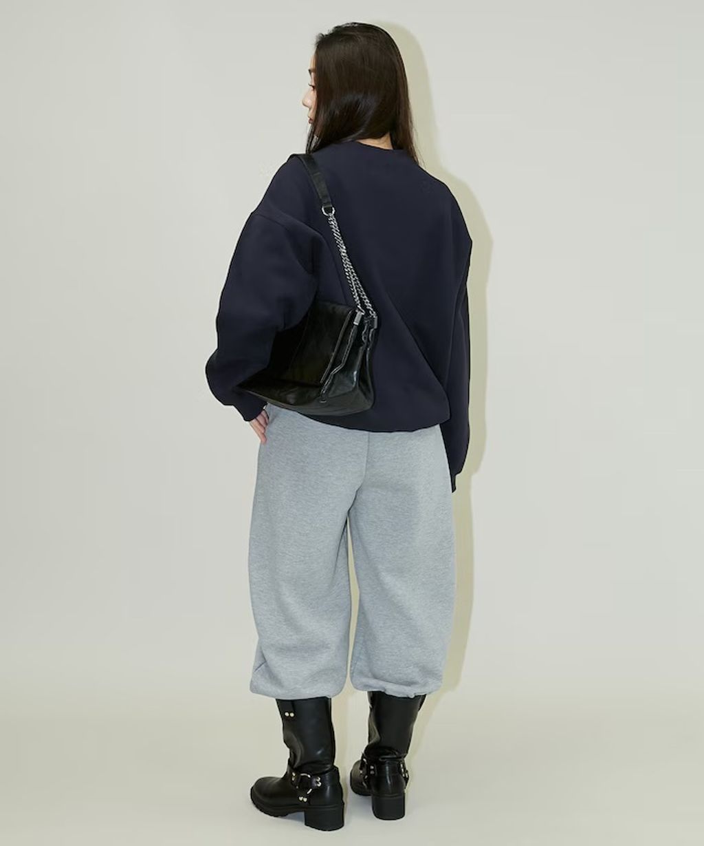 MARY QUANT 經典雛菊圓點布料拼接Oversize大學T_57