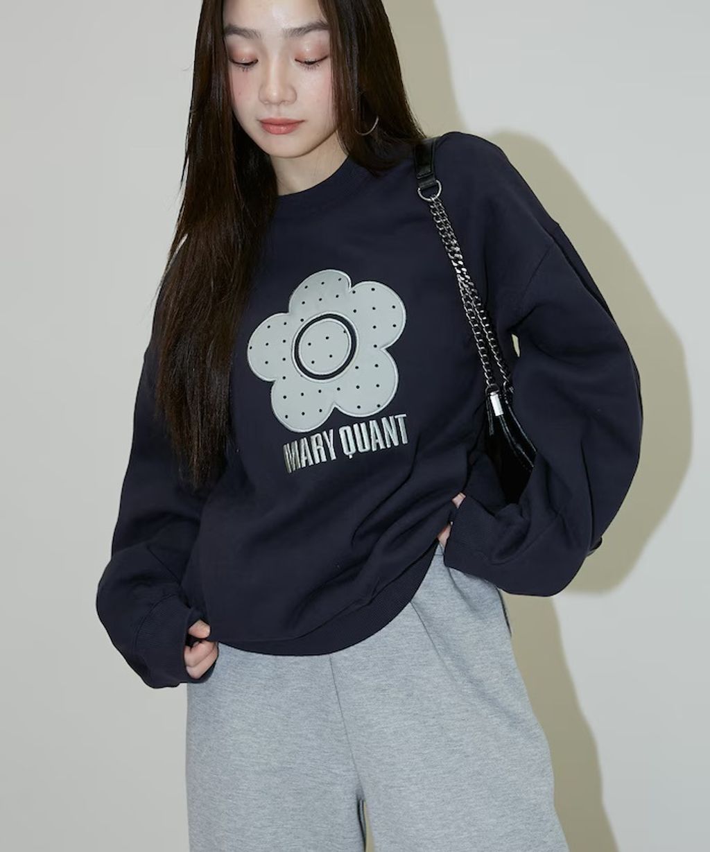 MARY QUANT 經典雛菊圓點布料拼接Oversize大學T_53