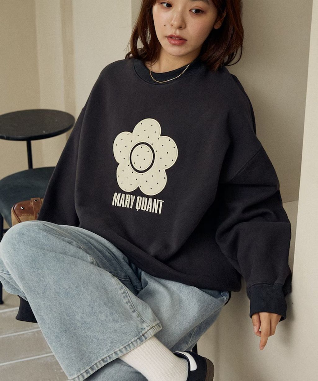 MARY QUANT 經典雛菊圓點布料拼接Oversize大學T_30