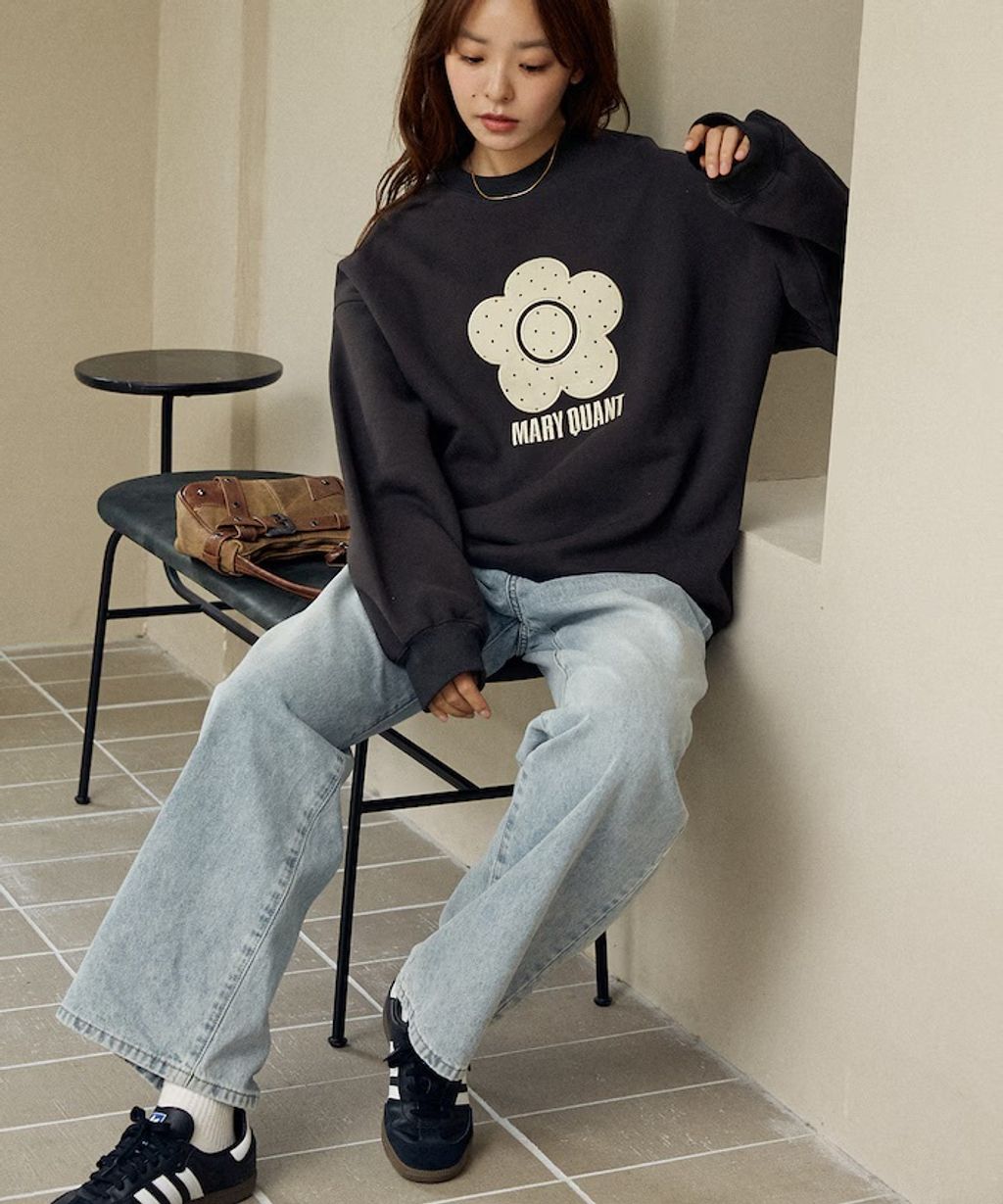 MARY QUANT 經典雛菊圓點布料拼接Oversize大學T_31