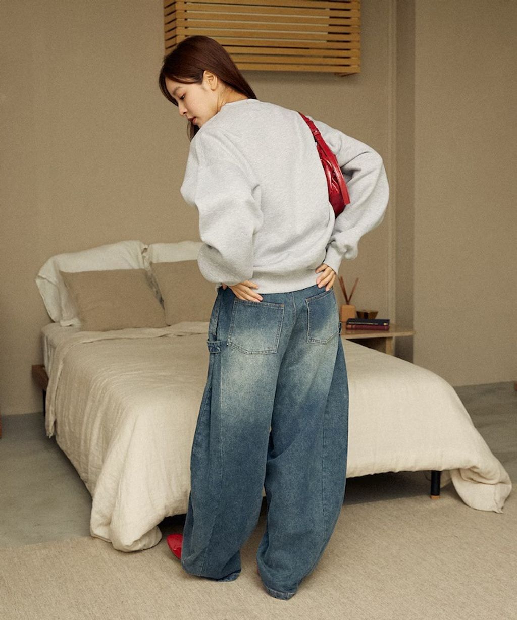 MARY QUANT 經典雛菊圓點布料拼接Oversize大學T_25