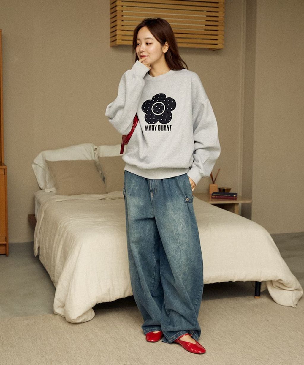 MARY QUANT 經典雛菊圓點布料拼接Oversize大學T_24