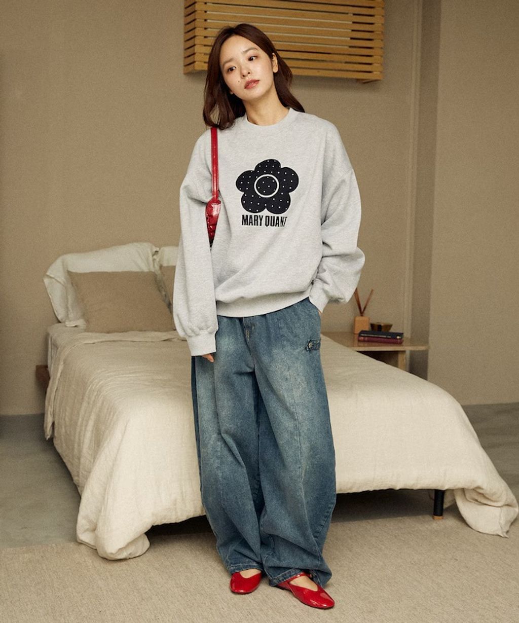 MARY QUANT 經典雛菊圓點布料拼接Oversize大學T_22