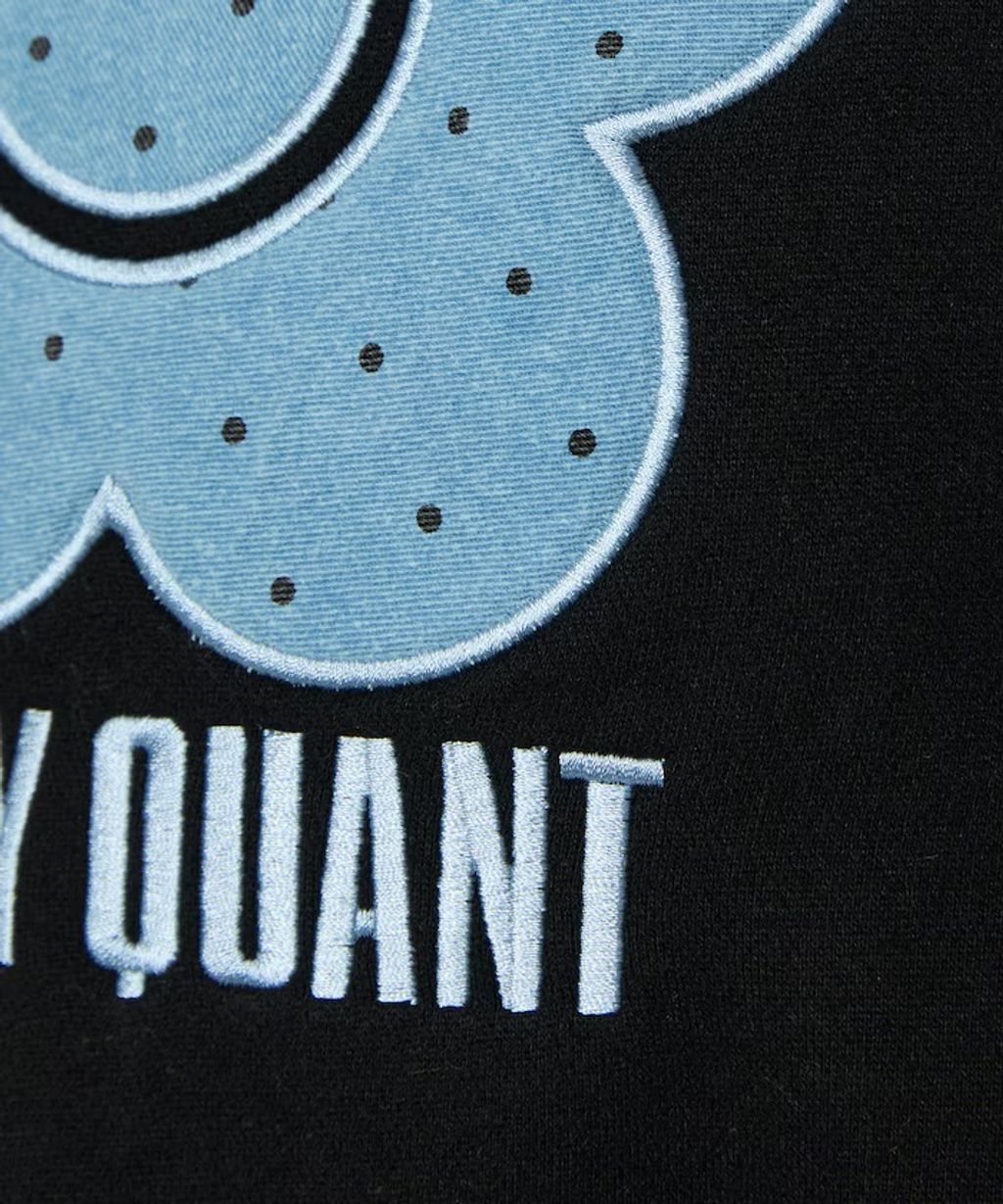 MARY QUANT 經典雛菊圓點布料拼接Oversize大學T_18