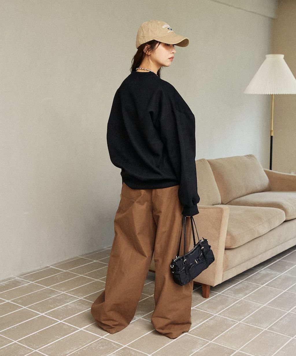 MARY QUANT 經典雛菊圓點布料拼接Oversize大學T_14