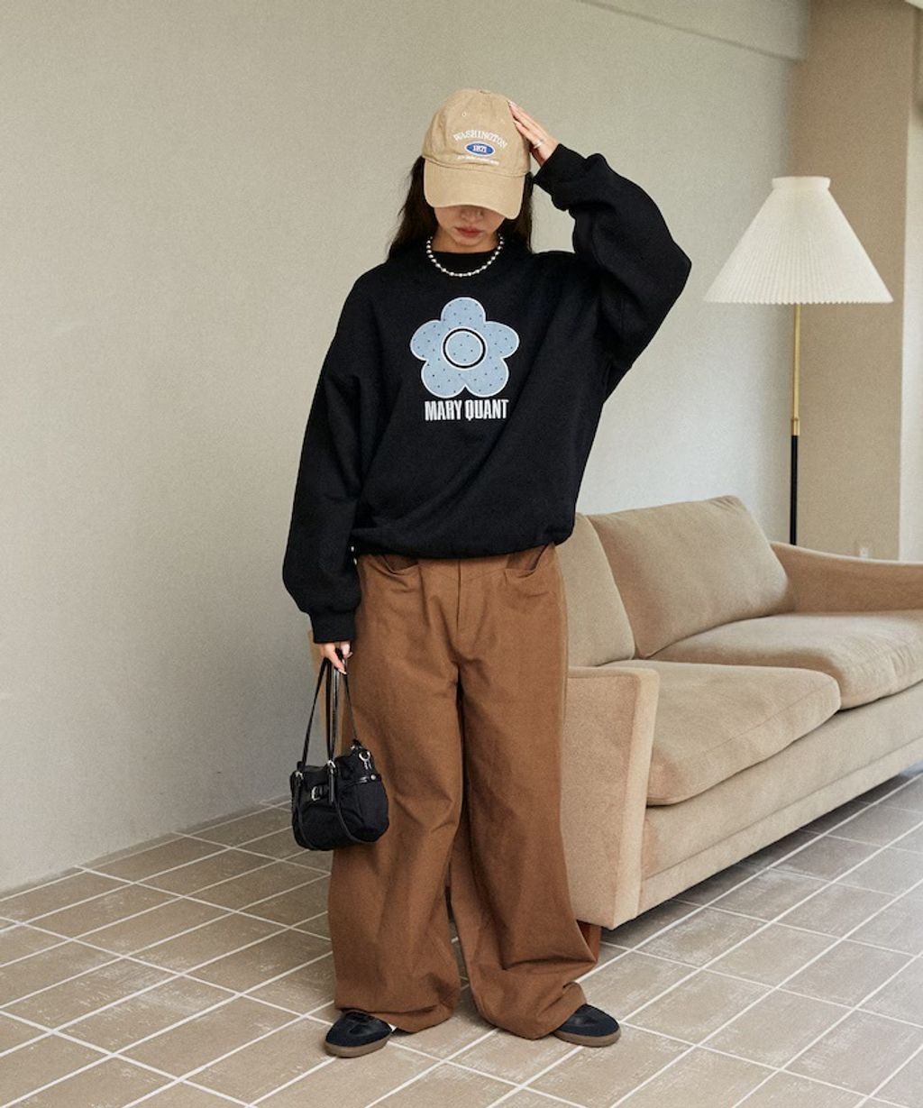 MARY QUANT 經典雛菊圓點布料拼接Oversize大學T_12