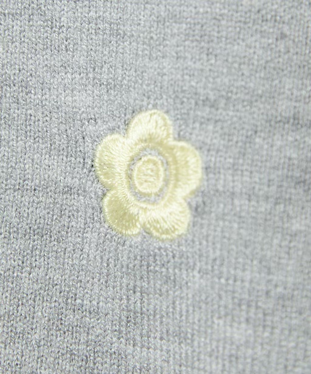 MARY QUANT 雛菊刺繡假兩件修身剪裁針織外套_68